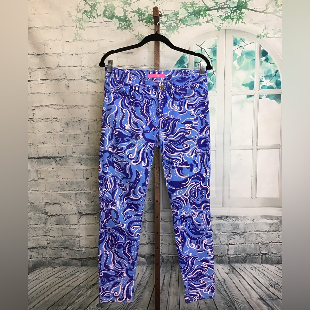 Lilly Pulitzer 6